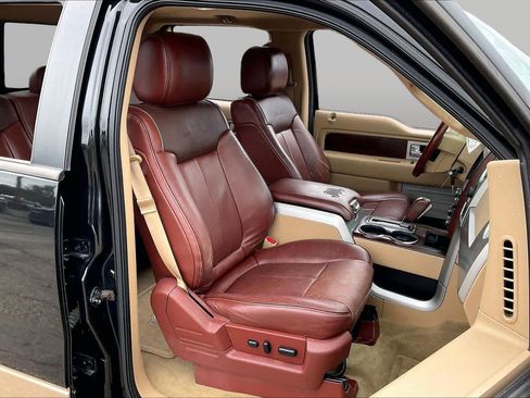 Used 2013 Ford F150 King Ranch w/ King Ranch Luxury Pkg AWD/4WD image 8