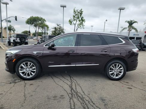 Used 2023 Buick Enclave Avenir w/ Avenir Technology Package image 8