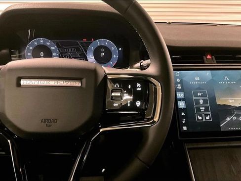 Certified 2026 Land Rover Range Rover Evoque S AWD/4WD image 21