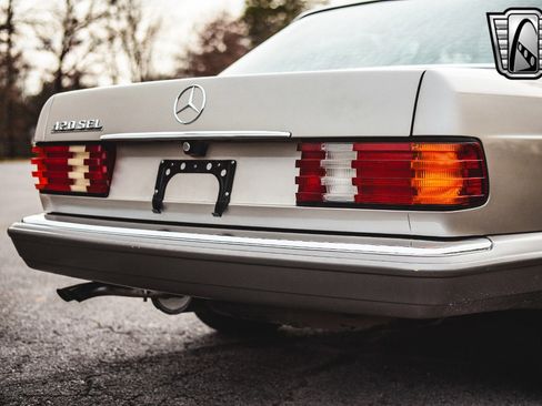 Used 1987 Mercedes-Benz 420 SEL image 15