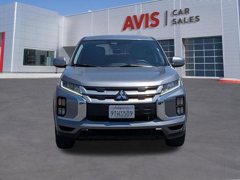 Used 2025 Mitsubishi Outlander Sport SE AWD/4WD image 2