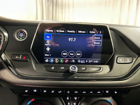 Used 2022 Chevrolet Blazer RS image 17