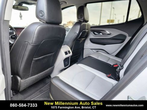 Used 2019 GMC Terrain SLT w/ Preferred Package image 11