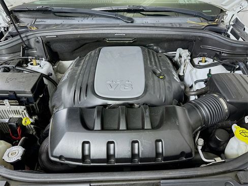 Used 2019 Jeep Grand Cherokee Overland image 9