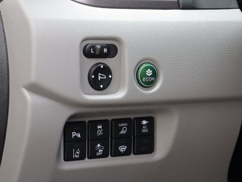 Used 2023 Honda Ridgeline RTL-E image 7