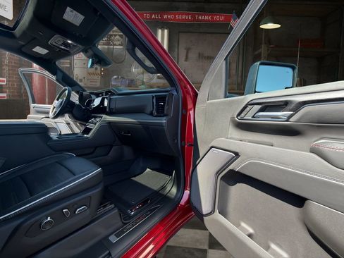 Used 2026 GMC Sierra 2500 AT4X image 16