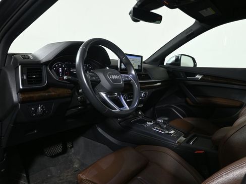 Used 2020 Audi Q5 2.0T Premium Plus w/ Premium Plus Package AWD/4WD image 4