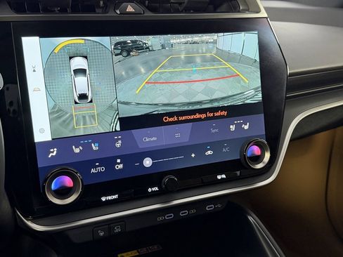 Used 2024 Lexus RZ 300e Premium image 17