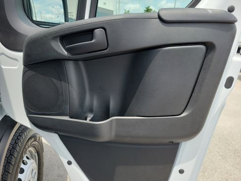 Used 2026 RAM ProMaster 2500 w/ Convenience Group FWD image 29