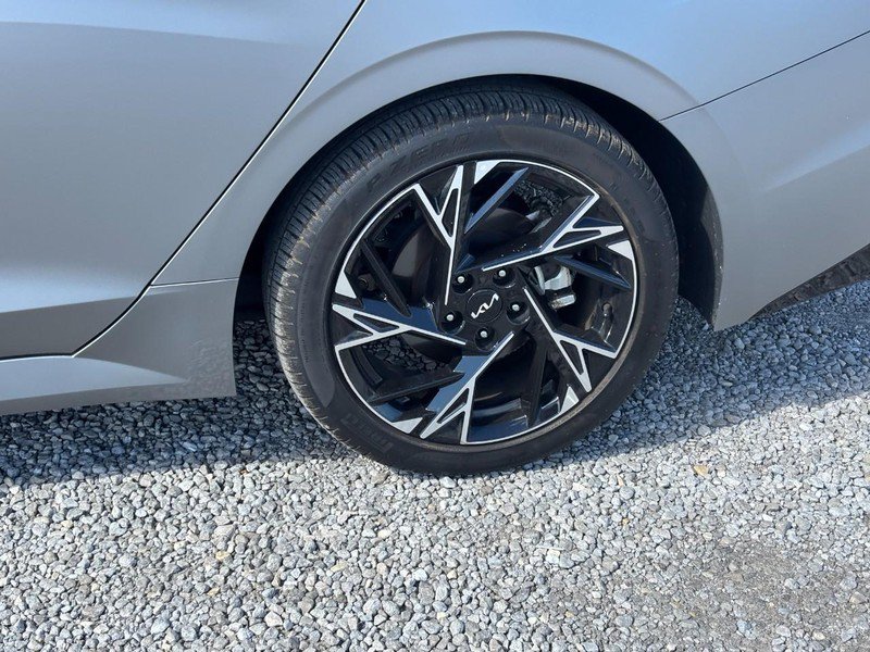 Used 2025 Kia K5 GT-Line w/ GT-Line Premium Package FWD image 12