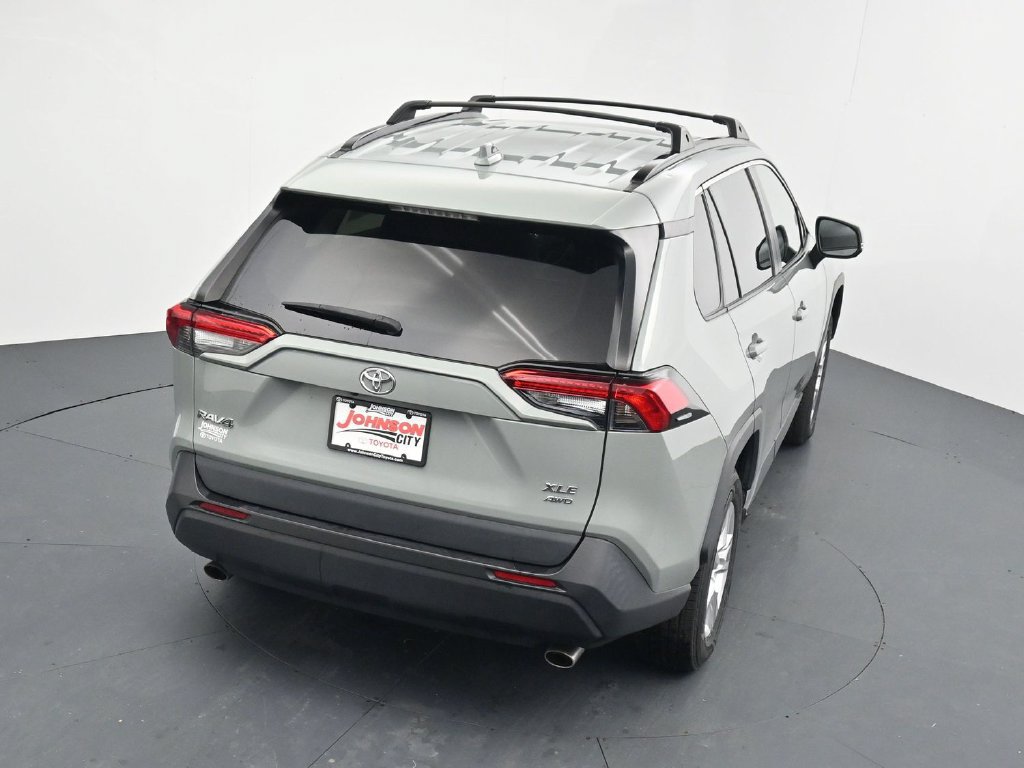 Used 2021 Toyota RAV4 XLE w/ Convenience Package AWD/4WD image 28