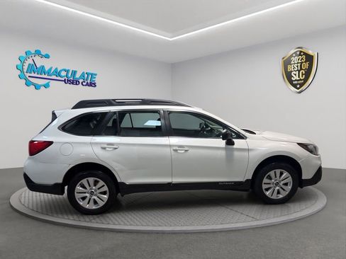 Used 2019 Subaru Outback 2.5i image 6