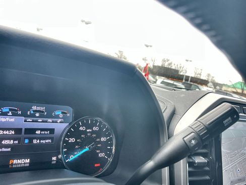 Used 2022 Ford F250 Lariat w/ Lariat Ultimate Package image 22