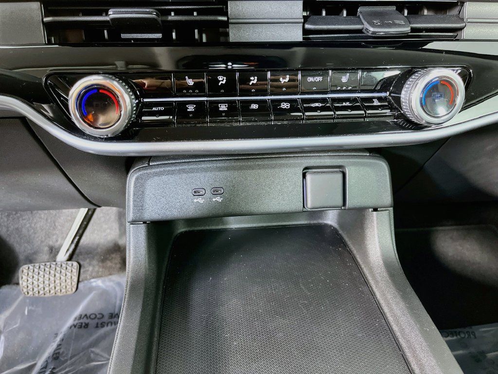 Used 2025 Honda Prologue Touring image 22