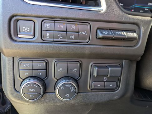 Certified 2024 Chevrolet Tahoe High Country w/ Advanced Technology Package AWD/4WD image 22