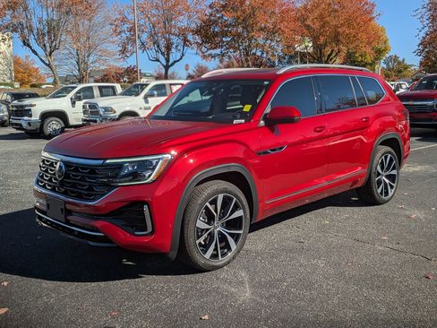 Used 2025 Volkswagen Atlas SEL Premium R-Line image 5