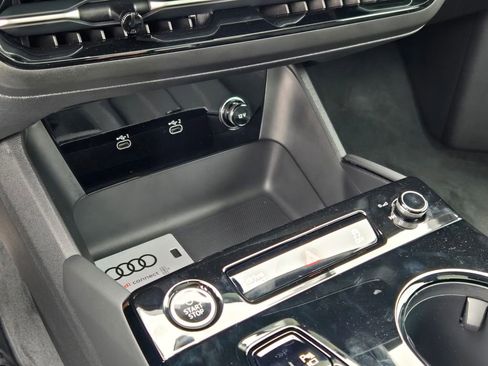 New 2025 Audi A6 e-tron Premium Plus image 22