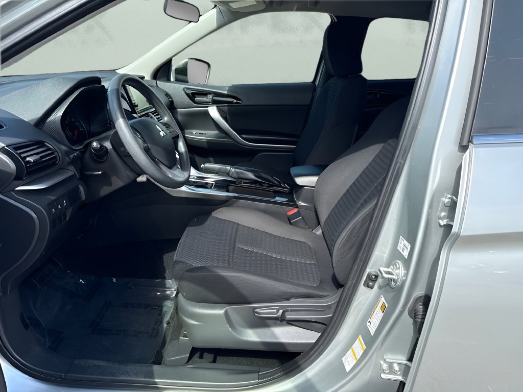 Used 2024 Mitsubishi Eclipse Cross ES AWD/4WD image 5