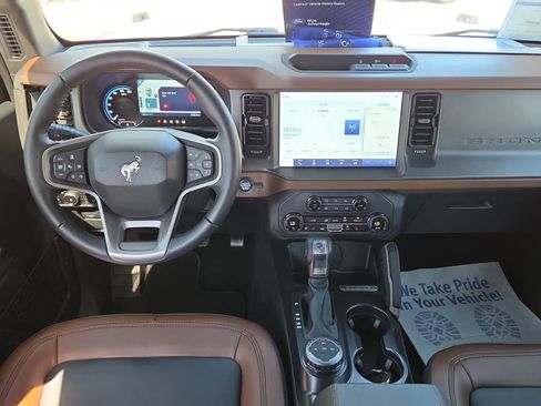 Used 2024 Ford Bronco Outer Banks image 28