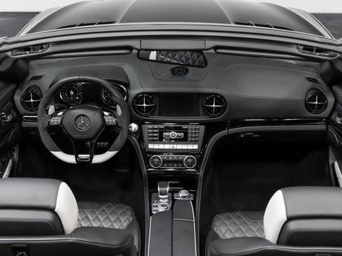 Used 2015 Mercedes-Benz SL 63 AMG w/ Driver Assistance Package image 7