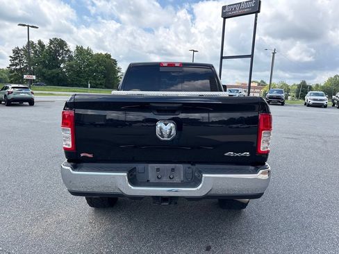 Used 2024 RAM 2500 Tradesman w/ Chrome Appearance Group AWD/4WD image 5