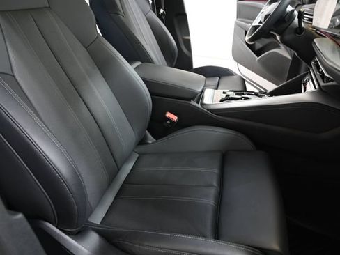 Used 2025 Audi Q5 Premium Plus w/ Premium Plus AWD/4WD image 27