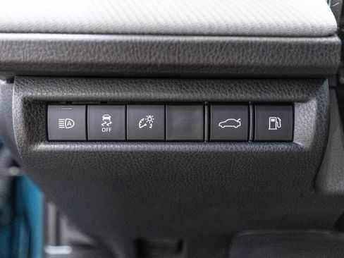Used 2026 Toyota Camry SE w/ Convenience Package FWD image 22