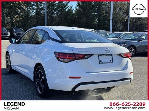 Used 2025 Nissan Sentra SV image 7