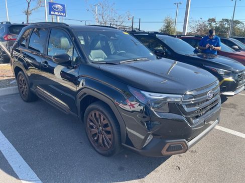 Used 2025 Subaru Forester Sport w/ Popular Package image 3