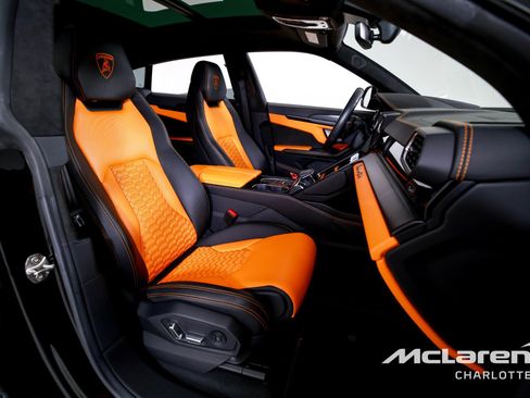 Used 2021 Lamborghini Urus image 27