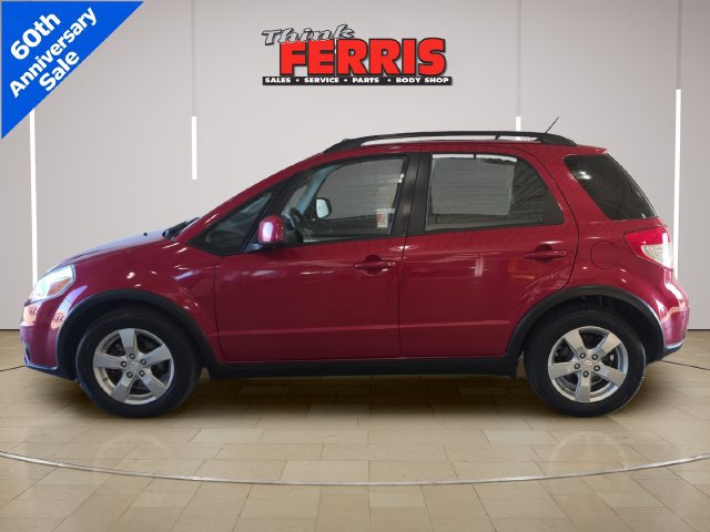 Used 2012 Suzuki SX4 AWD Hatchback image 2