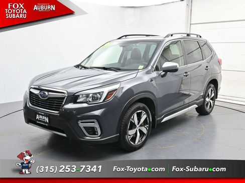 Used 2020 Subaru Forester Touring AWD/4WD image 2
