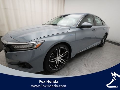 Certified 2022 Honda Accord Touring image 1