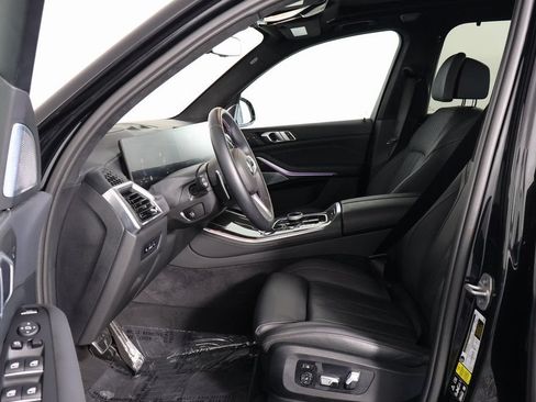 Used 2024 BMW X5 M60i AWD/4WD image 10
