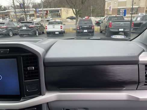 Used 2022 Ford F150 XLT w/ Equipment Group 302A High image 38