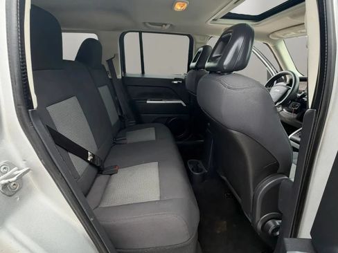 Used 2008 Jeep Patriot Sport FWD image 12