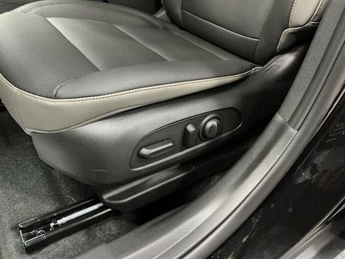 New 2026 Chevrolet Trax ACTIV w/ Driver Confidence Package FWD image 19