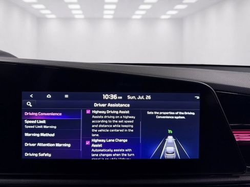 Used 2023 Kia Niro Wave w/ Wave Preserve Package FWD image 37