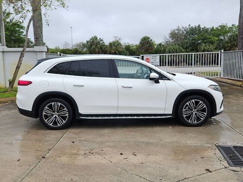 Certified 2023 Mercedes-Benz EQS 450+ SUV image 4