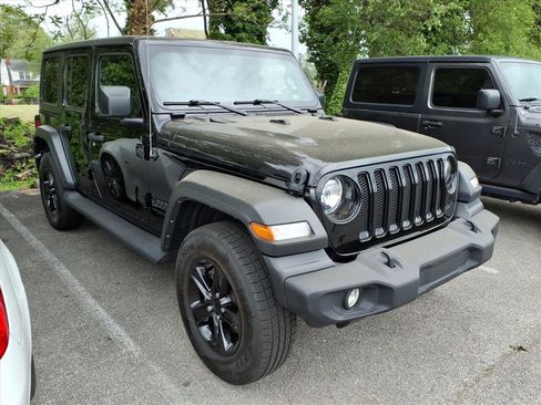 Used 2022 Jeep Wrangler Unlimited Sport AWD/4WD image 1
