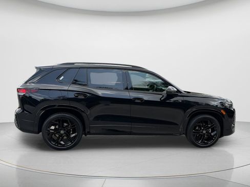 New 2026 Volkswagen Tiguan SE R-Line FWD image 4
