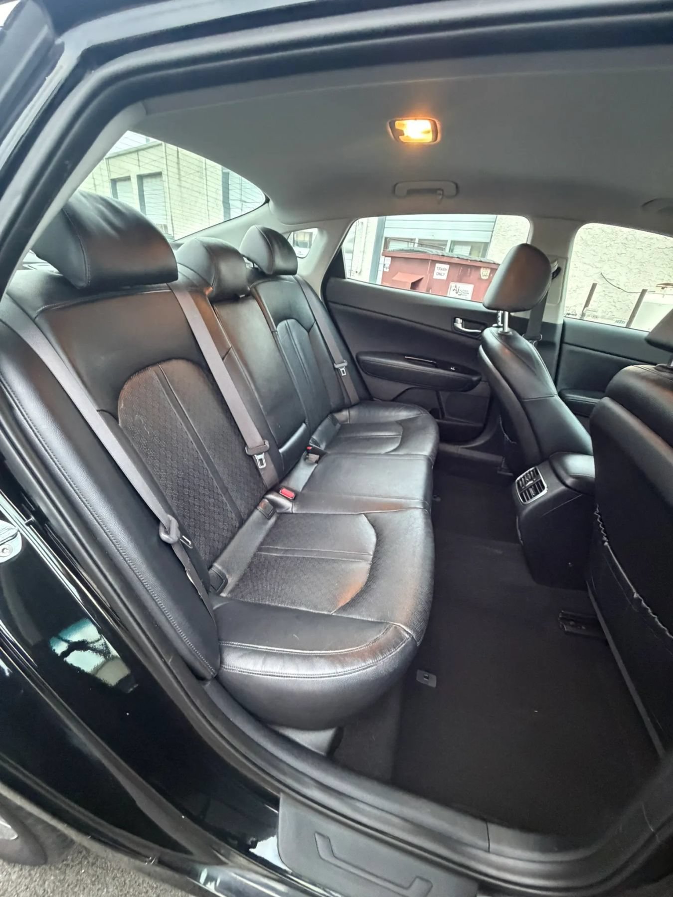 Used 2017 Kia Optima EX FWD image 29