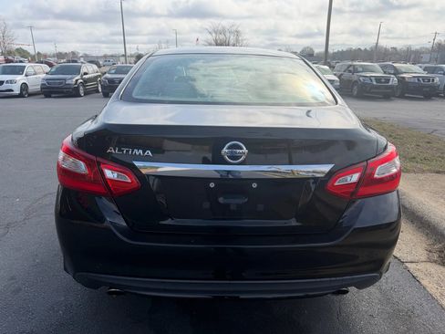 Used 2016 Nissan Altima 2.5 S w/ Power Driver Seat Package image 6