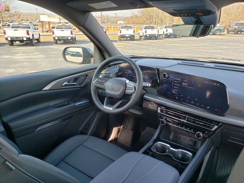 New 2026 Chevrolet Traverse LT w/ Midnight/Sport Edition image 38
