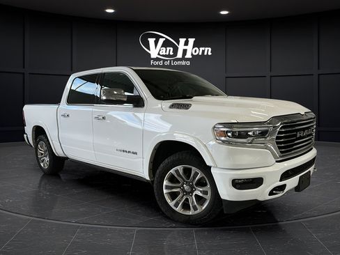 Used 2022 RAM 1500 Limited AWD/4WD image 1