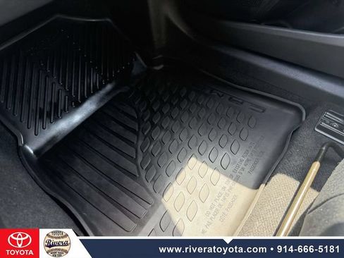 Used 2024 Toyota Camry LE FWD image 17