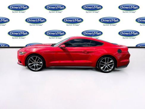 Used 2017 Ford Mustang Premium RWD image 4