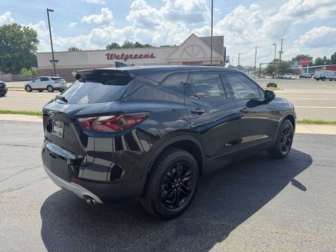 Used 2021 Chevrolet Blazer LT AWD/4WD image 5