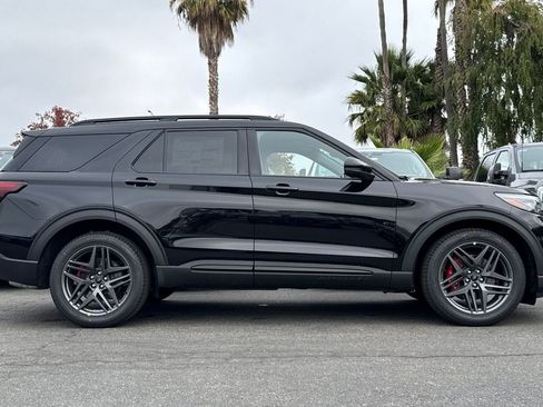 New 2026 Ford Explorer ST w/ Sun And Sound Package image 4