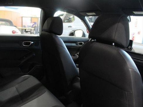 Used 2023 Honda Civic Sport image 20